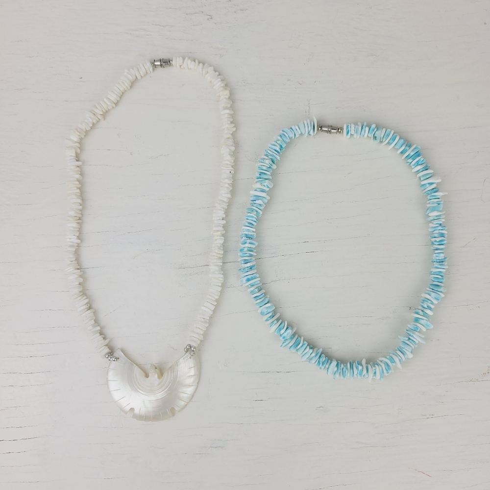 90s Shell Necklaces Blue White Polished Eagle Shell Vintage Jewelry